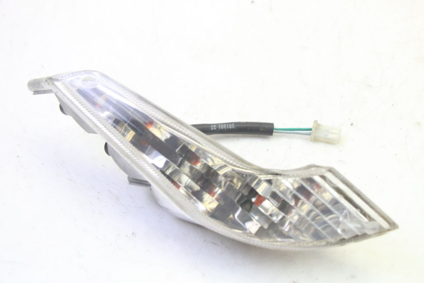 photo de CLIGNOTANT AVANT DROIT PEUGEOT VIVACITY NEW 4T 50 (2008 - 2017)