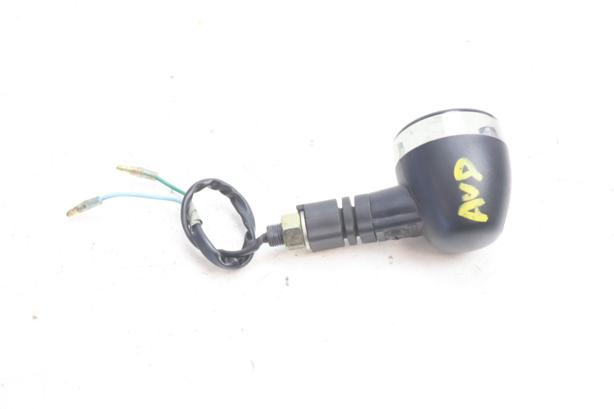 photo de CLIGNOTANT AVANT DROIT DAELIM VJ ROADWIN 125 (2004 - 2007) - Zoom état d’usage