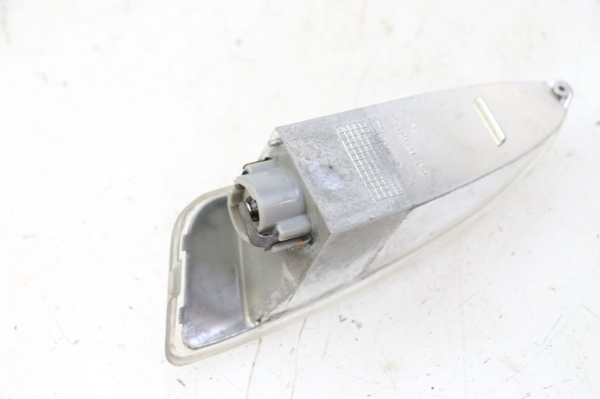 photo de CLIGNOTANT AVANT DROIT PIAGGIO X9 EVOLUTION 125 (2003 - 2007)