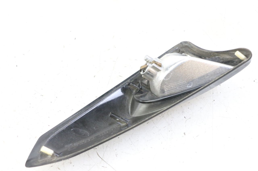 photo de CLIGNOTANT AVANT DROIT PIAGGIO XEVO - X EVO 125 (2007 - 2016)