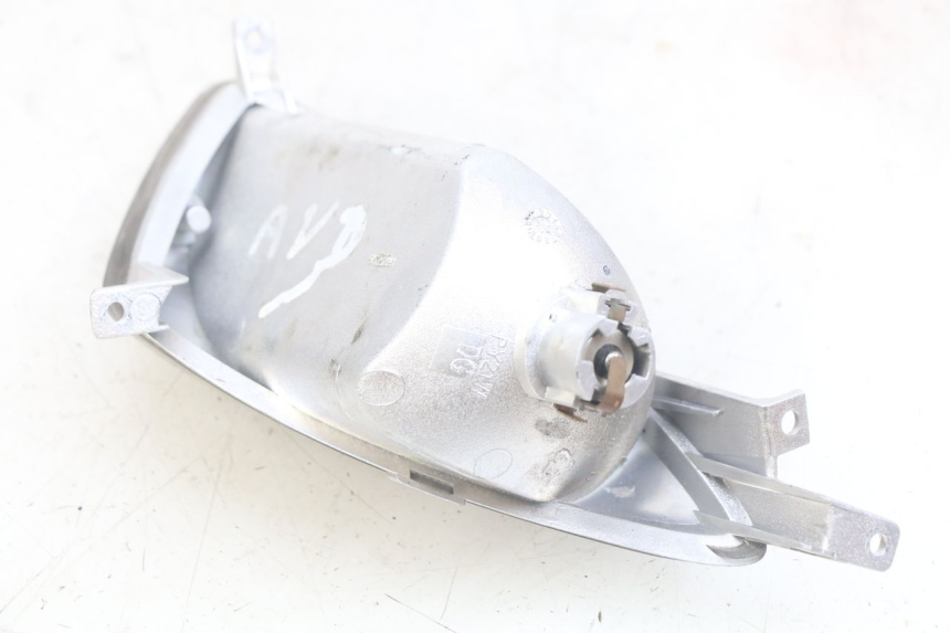 photo de CLIGNOTANT AVANT DROIT YAMAHA YP MAJESTY 125 (2007 - 2010)