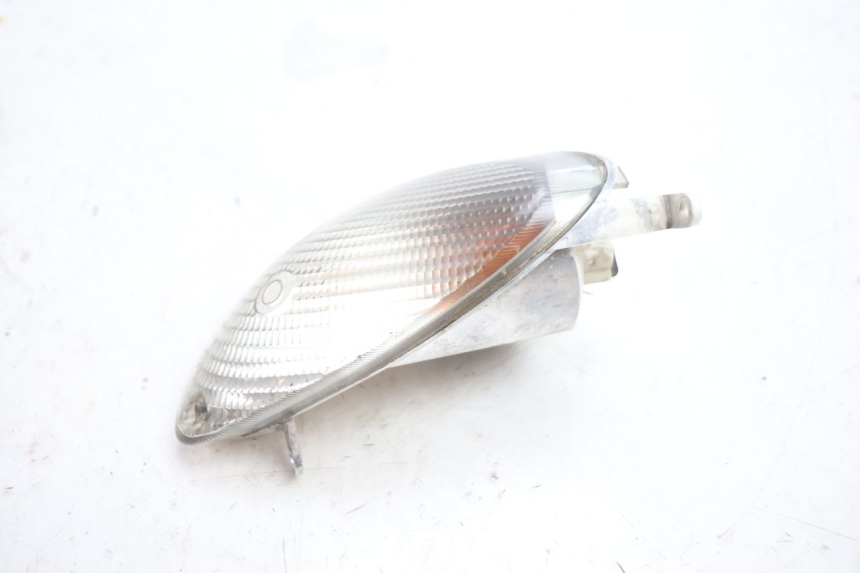 photo de CLIGNOTANT AVANT DROIT YAMAHA YP MAJESTY 125 (2002 - 2006) - Zoom état d’usage