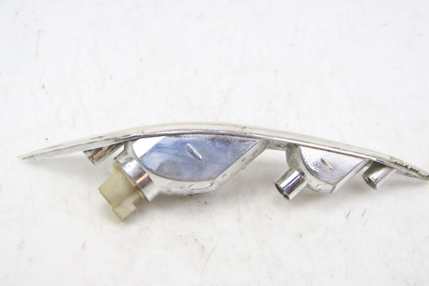 photo de CLIGNOTANT AVANT DROIT PIAGGIO ZIP 4T 50 (2018 - 2020)