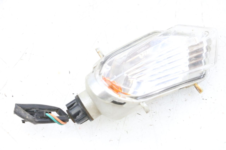 photo de CLIGNOTANT AVANT GAUCHE KYMCO AGILITY CITY 4T 50 (2008 - 2016) - Autre angle de vue