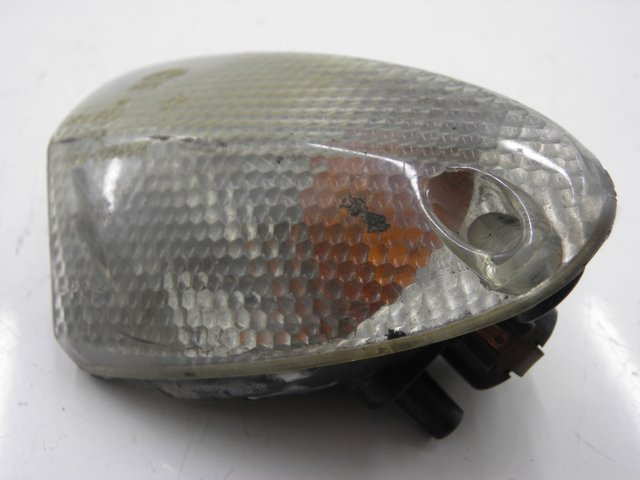 photo de CLIGNOTANT AVANT GAUCHE APRILIA LEONARDO ST 250 (2002 - 2005)