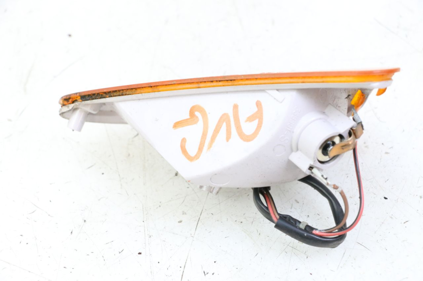 photo de CLIGNOTANT AVANT GAUCHE BMW C1 125 (2000 - 2003)