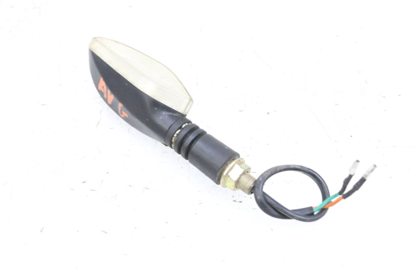 photo de CLIGNOTANT AVANT GAUCHE MAG POWER BOMBERS 4T 50 (2016 - 2026) - Zoom état d’usage