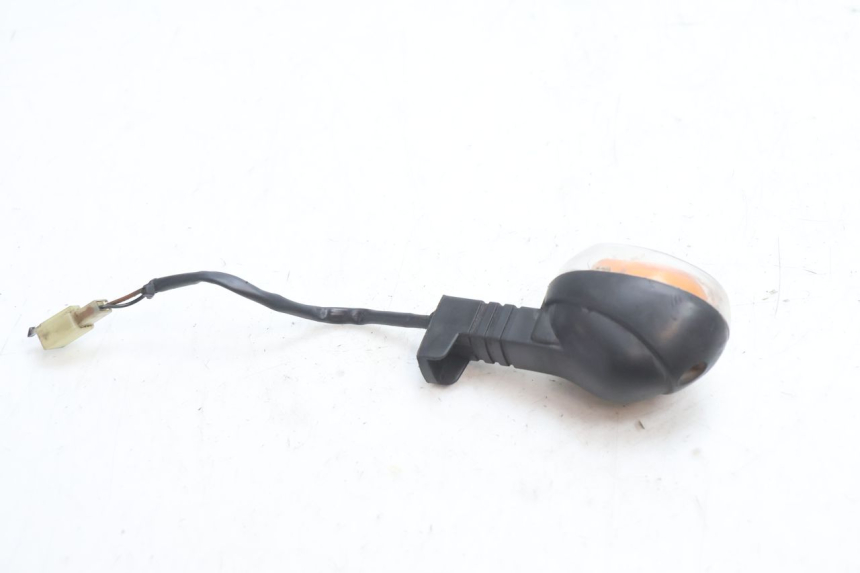 photo de CLIGNOTANT AVANT GAUCHE MBK BOOSTER SPIRIT 50 (2004 - 2017) - Autre angle de vue