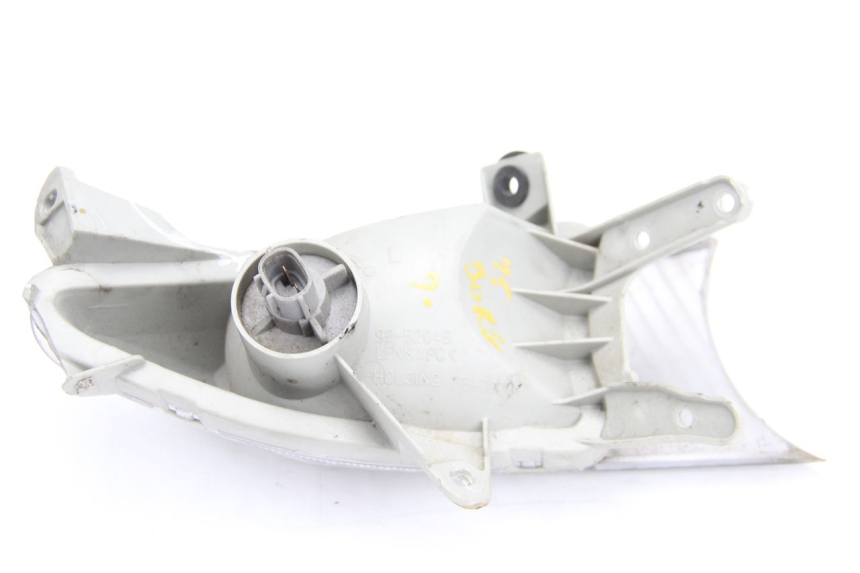 photo de CLIGNOTANT AVANT GAUCHE SUZUKI BURGMAN 125 (2007 - 2014)