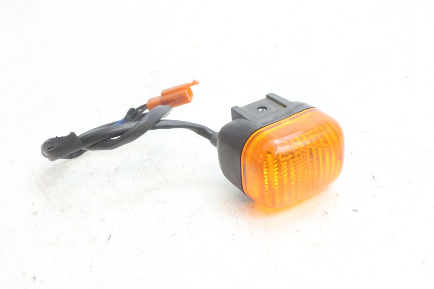 photo de CLIGNOTANT AVANT GAUCHE YAMAHA BW'S BWS 125 (2010 - 2013) - Vue principale