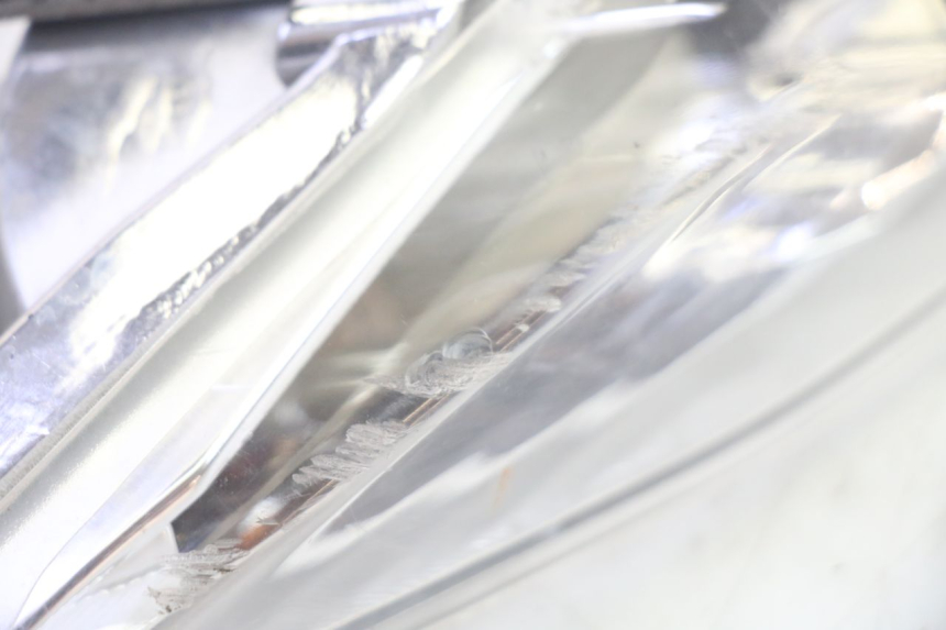 photo de CLIGNOTANT AVANT GAUCHE SYM CROX 4T 50 (2016 - 2023) - Points de fixation