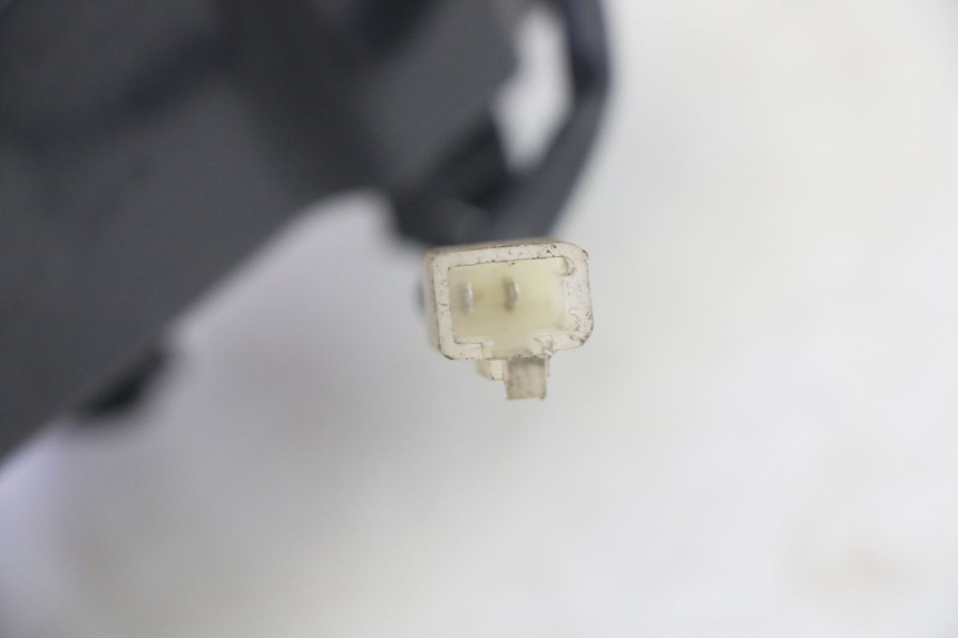 photo de CLIGNOTANT AVANT GAUCHE PEUGEOT DJANGO 4T 50 (2014 - 2019) - Gros plan technique