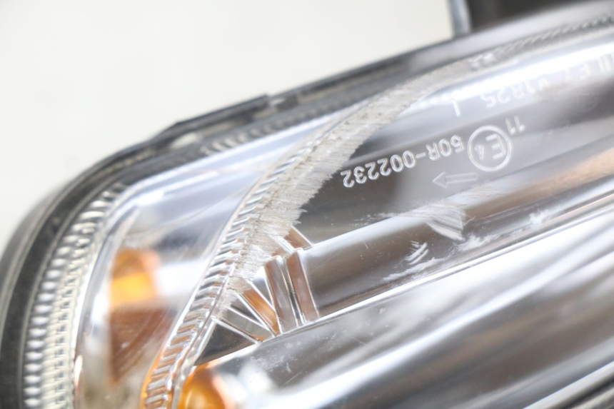 photo de CLIGNOTANT AVANT GAUCHE YAMAHA D'ELIGHT DELIGHT 115 (2013 - 2017) - Autre angle de vue