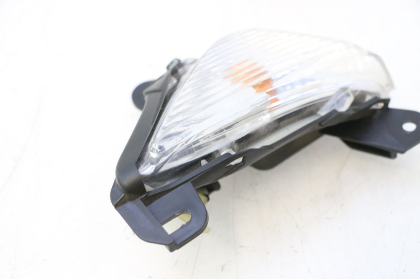 photo de CLIGNOTANT AVANT GAUCHE KAWASAKI ER-6 ER6 N 650 (2005 - 2009) - Points de fixation