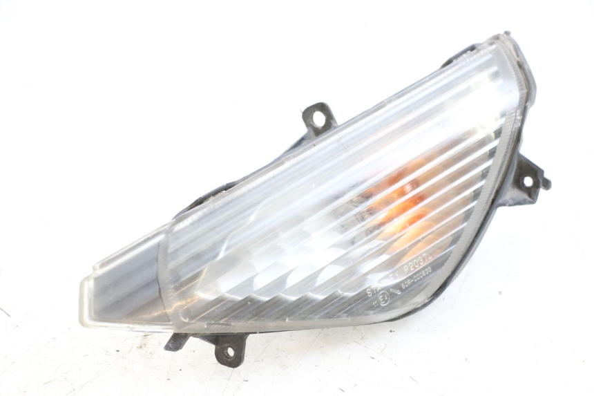 photo de CLIGNOTANT AVANT GAUCHE HONDA FJS SILVER WING SILVERWING 400 (2005 - 2008)