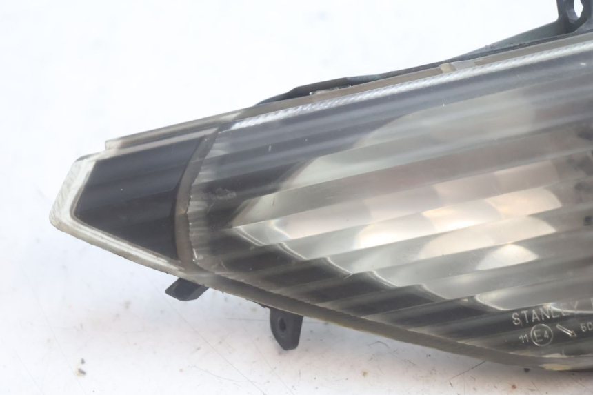 photo de CLIGNOTANT AVANT GAUCHE HONDA FJS SILVER WING SILVERWING 400 (2005 - 2008) - Détail de la pièce