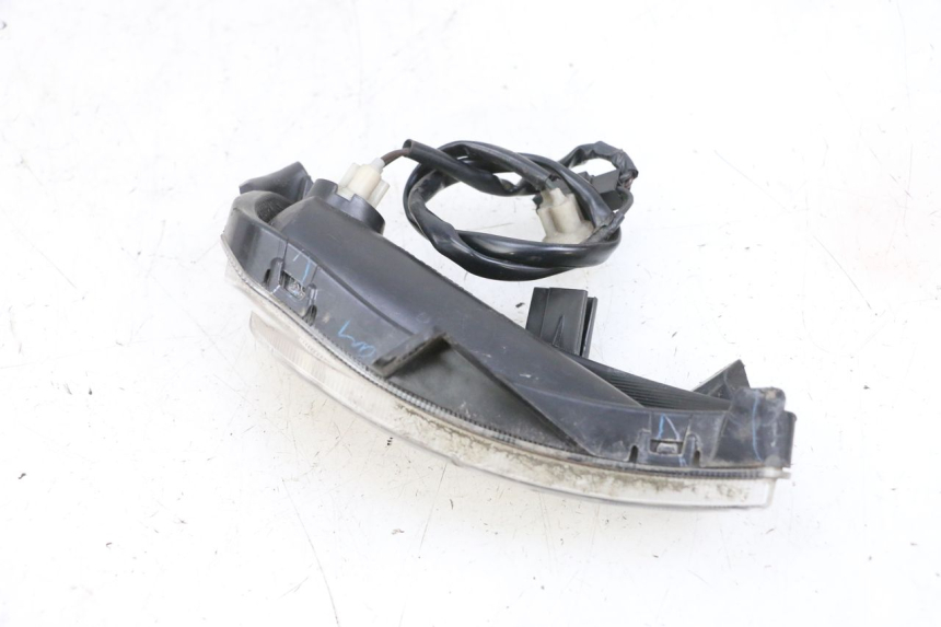 photo de CLIGNOTANT AVANT GAUCHE MBK FLIPPER 115 (2013 - 2017) - Détail de la pièce