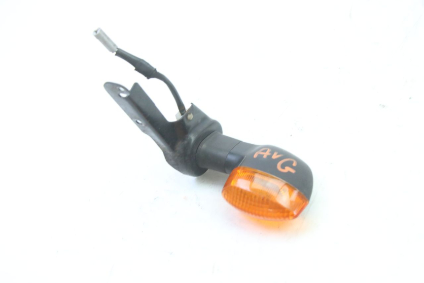 photo de CLIGNOTANT AVANT GAUCHE YAMAHA FZ6 FAZER S2 600 (2007 - 2011)