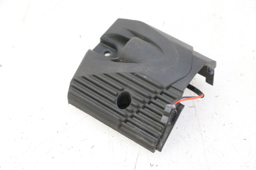 photo de CLIGNOTANT AVANT GAUCHE KUKIRIN G2 MASTER 1