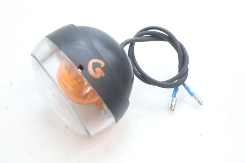 photo de CLIGNOTANT AVANT GAUCHE KEEWAY HURRICANE 50 (2006 - 2019) - Zoom état d’usage
