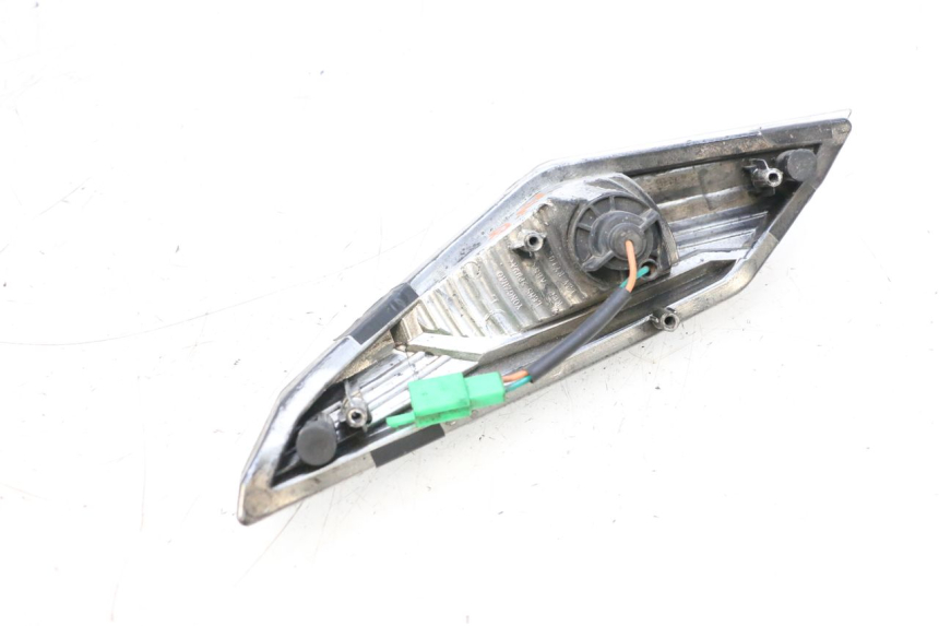 photo de CLIGNOTANT AVANT GAUCHE SYM JET 14 4T 50 (2018 - 2022) - Autre angle de vue