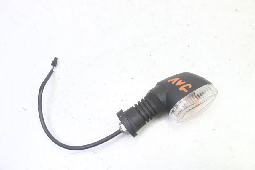 photo de CLIGNOTANT AVANT GAUCHE PIAGGIO MP3 RL 250 (2007 - 2010)