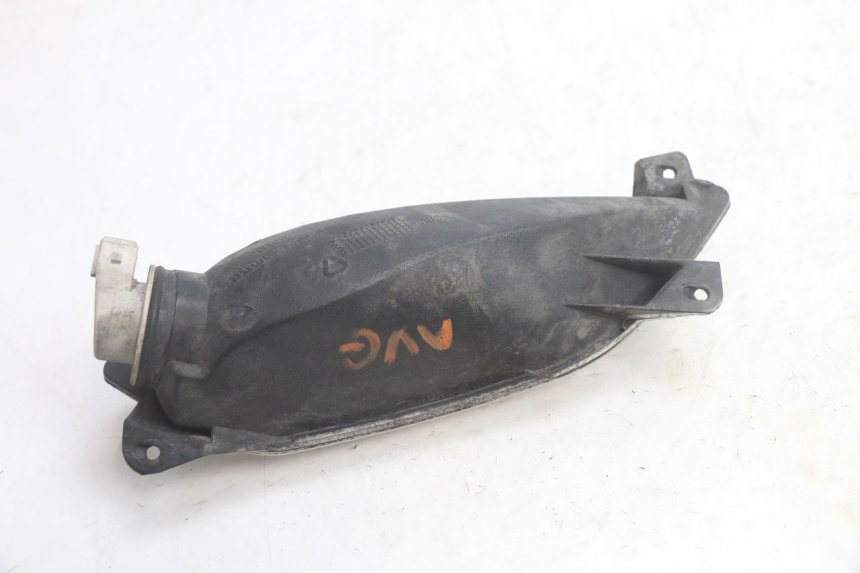 photo de CLIGNOTANT AVANT GAUCHE PIAGGIO MP3 125 (2006 - 2014) - Zoom état d’usage