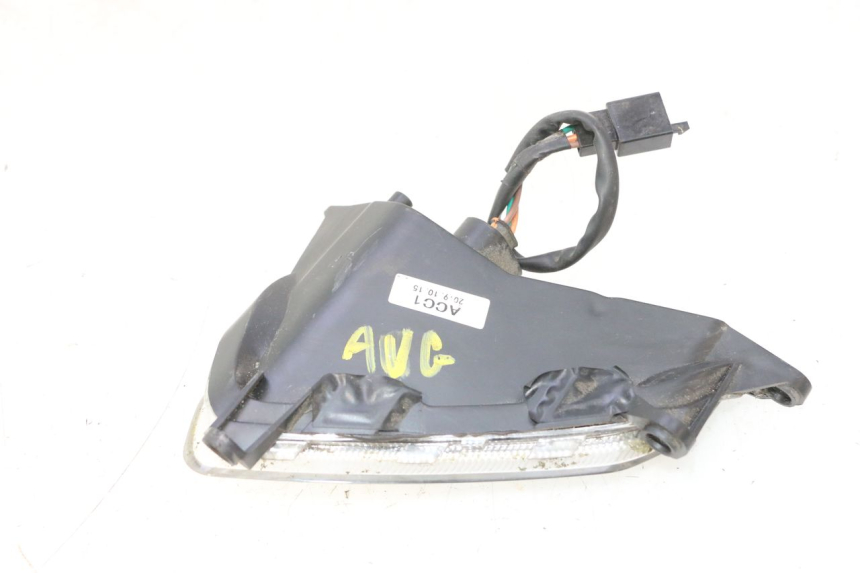 photo de CLIGNOTANT AVANT GAUCHE KYMCO LIKE 4T 50 (2019 - 2025) - Autre angle de vue