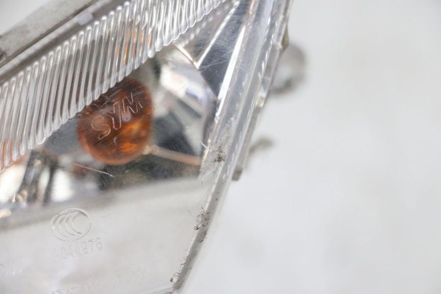 photo de CLIGNOTANT AVANT GAUCHE SYM ORBIT III 3 4T 50 (2018 - 2021)