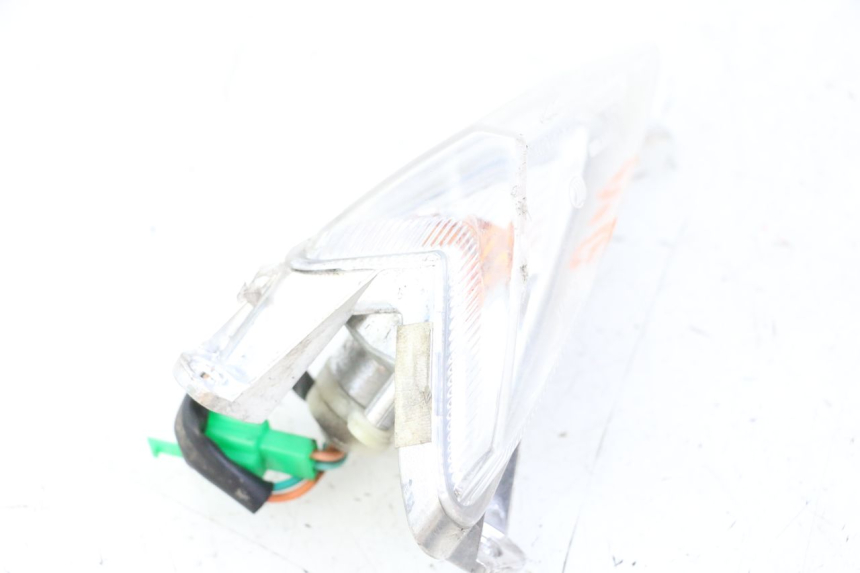 photo de CLIGNOTANT AVANT GAUCHE SYM ORBIT III 3 4T 50 (2018 - 2021)