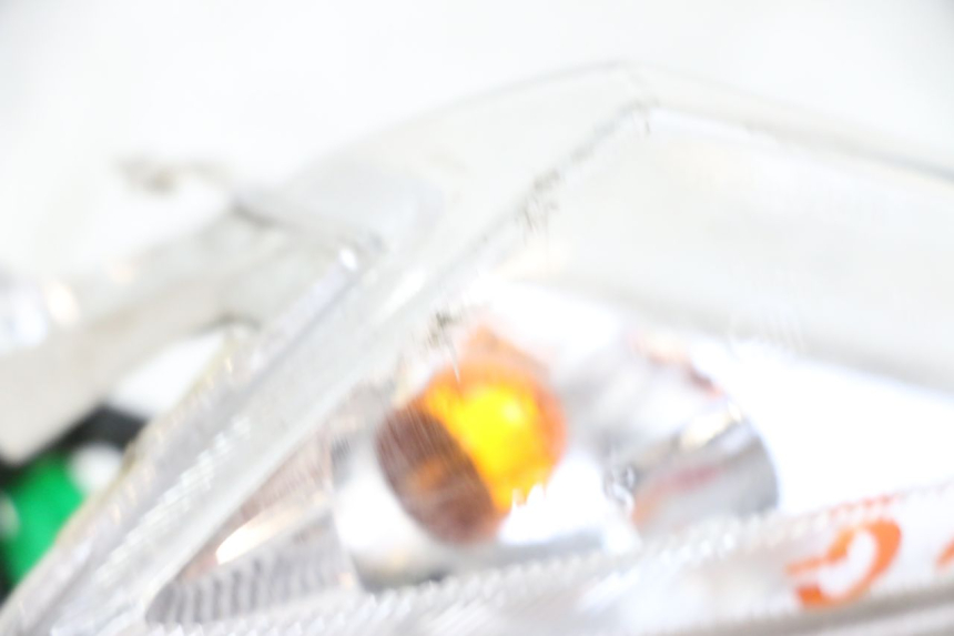 photo de CLIGNOTANT AVANT GAUCHE SYM ORBIT III 3 4T 50 (2018 - 2021)