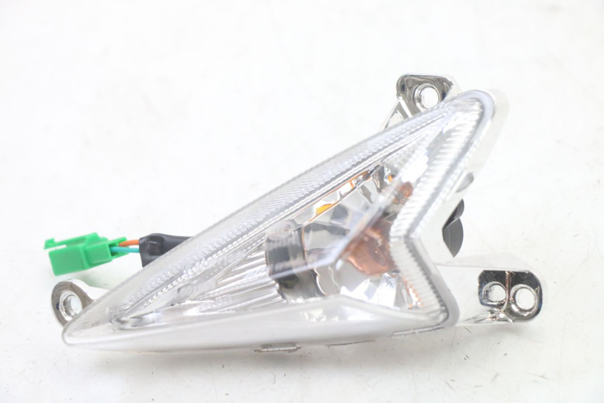 photo de CLIGNOTANT AVANT GAUCHE SYM ORBIT III 3 4T 50 (2021 - 2025)