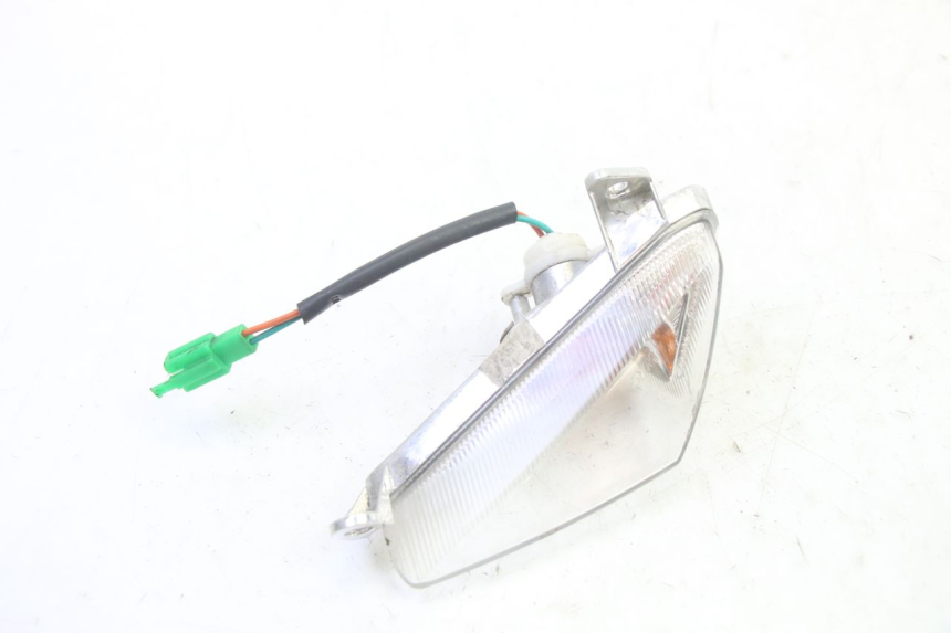 photo de CLIGNOTANT AVANT GAUCHE SYM ORBIT III 3 4T 50 (2021 - 2025) - Zoom état d’usage