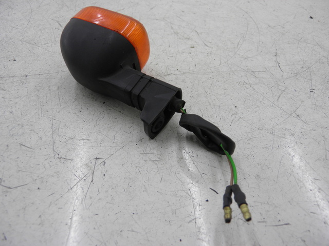 photo de CLIGNOTANT AVANT GAUCHE PEUGEOT LUDIX 50 (2008 - 2017)