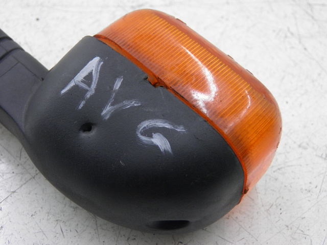 photo de CLIGNOTANT AVANT GAUCHE PEUGEOT LUDIX 50 (2008 - 2017)