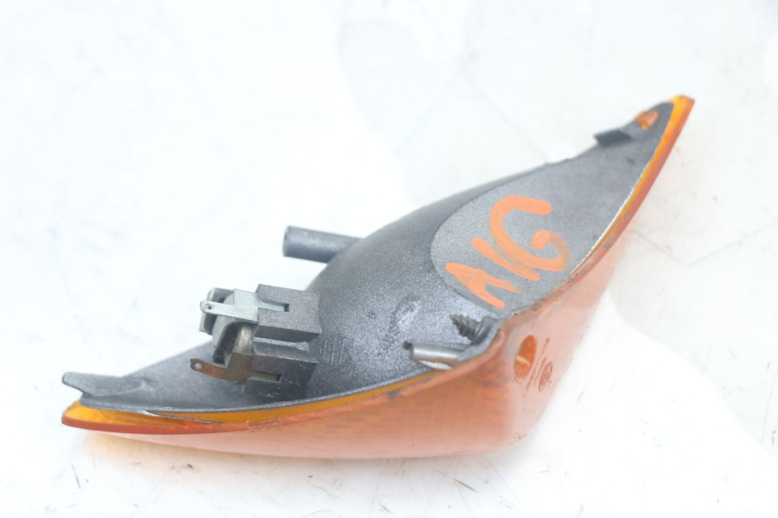 photo de CLIGNOTANT AVANT GAUCHE PEUGEOT SPEEDFIGHT 100 (1997 - 2007)