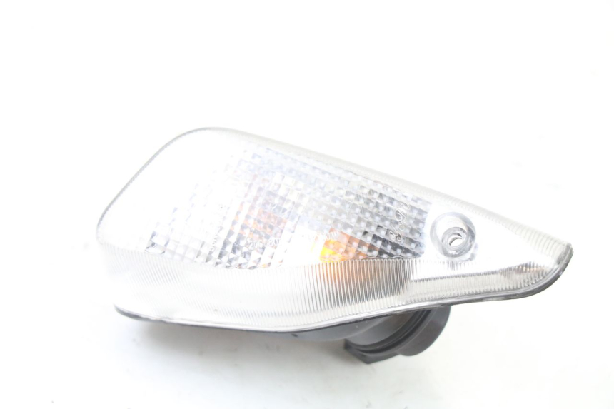 photo de CLIGNOTANT AVANT GAUCHE PIAGGIO NRG POWER PUREJET 50 (2018 - 2021)