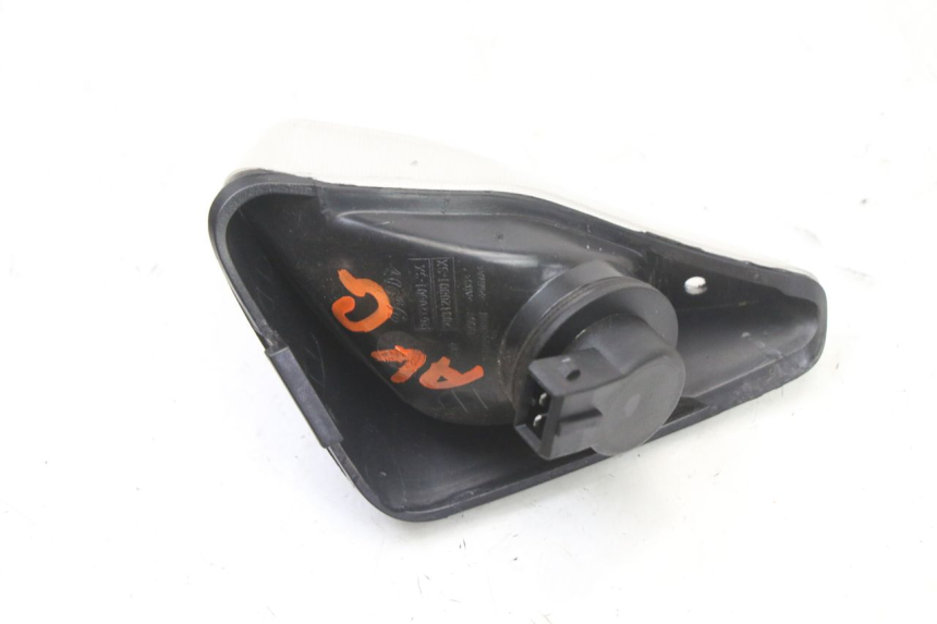 photo de CLIGNOTANT AVANT GAUCHE PIAGGIO NRG POWER PUREJET 50 (2018 - 2021)