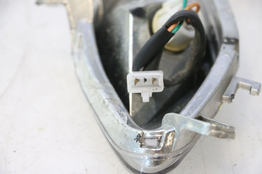 photo de CLIGNOTANT AVANT GAUCHE JM MOTORS SANTANA 50 (2014 - 2023) - Autre angle de vue