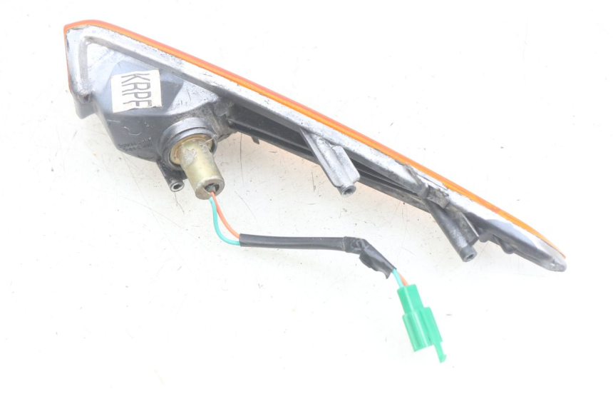 photo de CLIGNOTANT AVANT GAUCHE HONDA SCV LEAD 100 (2003 - 2007)