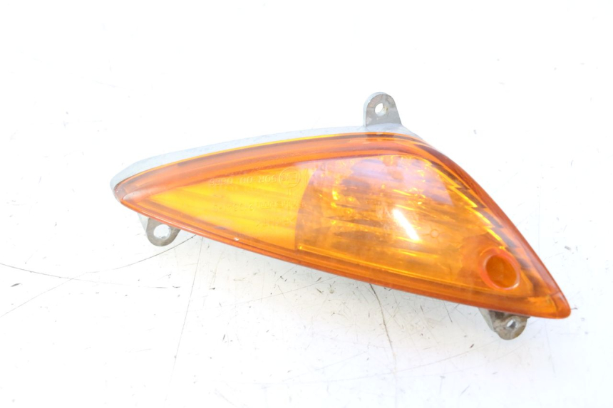 photo de CLIGNOTANT AVANT GAUCHE HONDA SH 125 (2001 - 2003) - Détail de la pièce