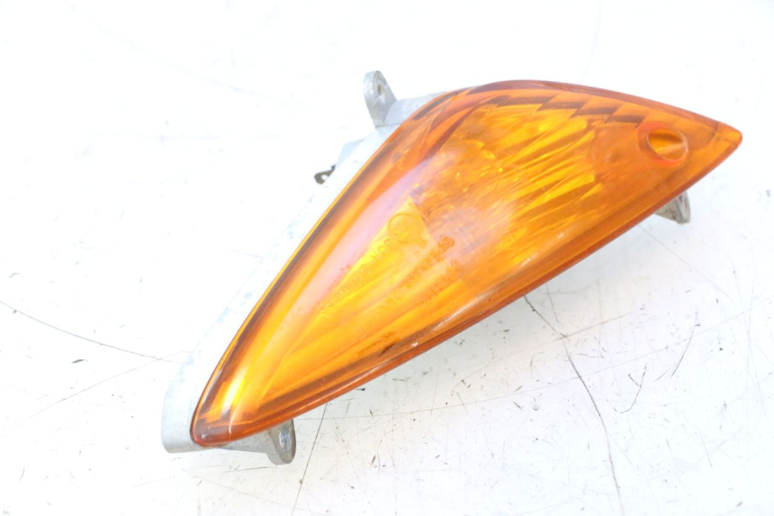 photo de CLIGNOTANT AVANT GAUCHE HONDA SH 125 (2001 - 2003) - Zoom état d’usage