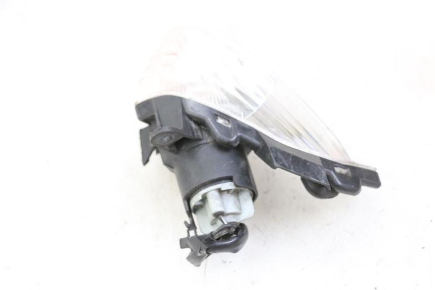 photo de CLIGNOTANT AVANT GAUCHE SUZUKI BURGMAN 125 (2015 - 2017)