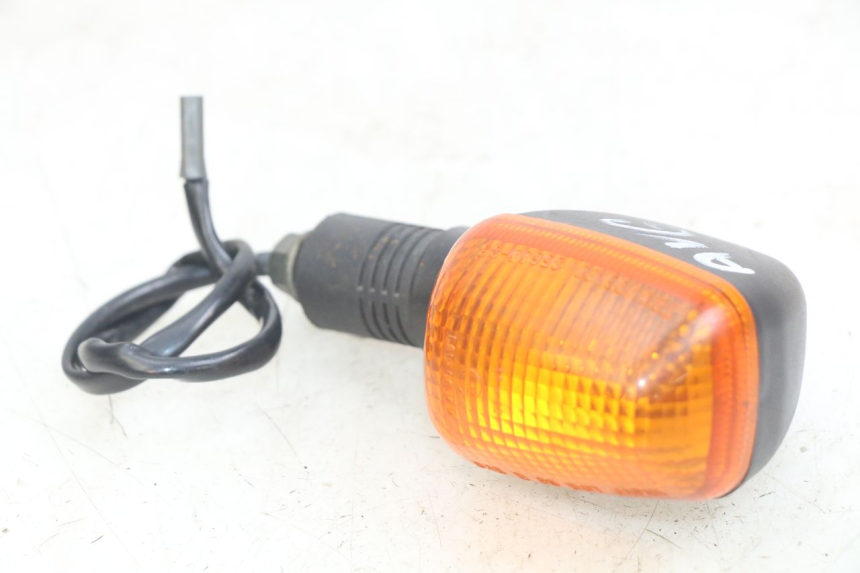 photo de CLIGNOTANT AVANT GAUCHE SUZUKI SV N 650 (1999 - 2002)