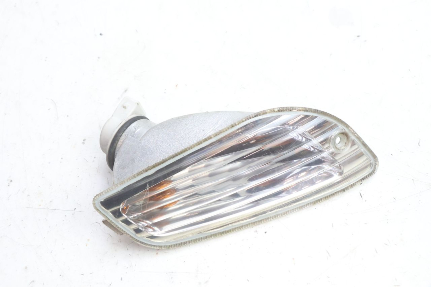 photo de CLIGNOTANT AVANT GAUCHE PIAGGIO VESPA S 2T 50 (2007 - 2014) - Zoom état d’usage