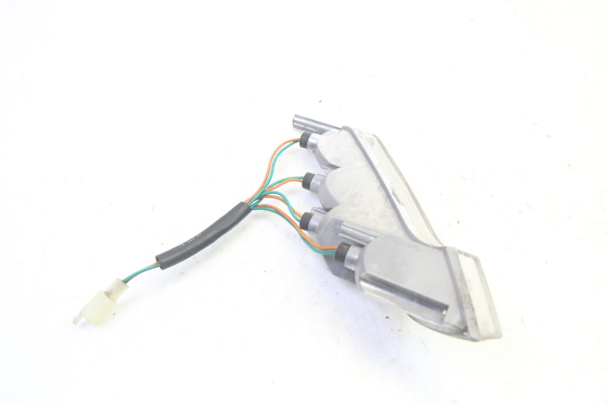 photo de CLIGNOTANT AVANT GAUCHE PEUGEOT VIVACITY NEW 4T 50 (2008 - 2017)