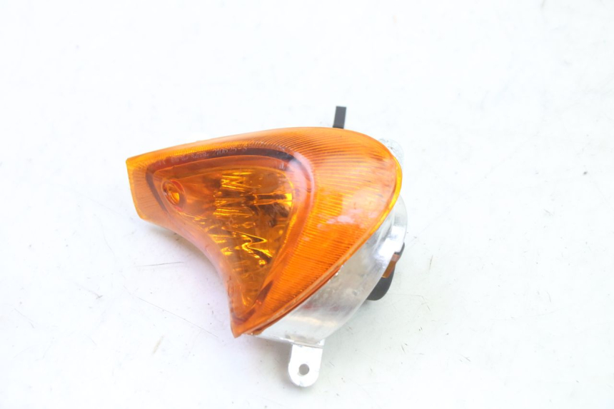 photo de CLIGNOTANT AVANT GAUCHE HONDA X8R 50 (1998 - 2003)