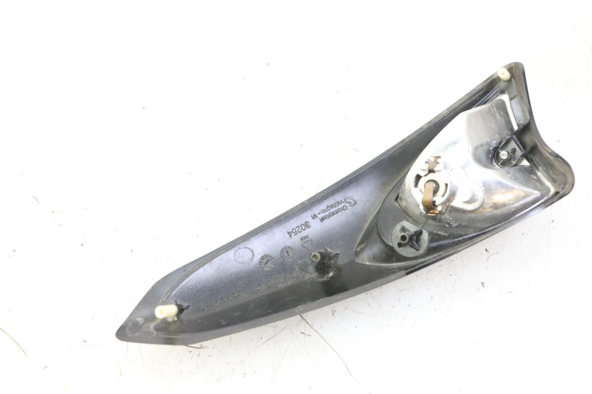 photo de CLIGNOTANT AVANT GAUCHE PIAGGIO XEVO - X EVO 125 (2007 - 2016)