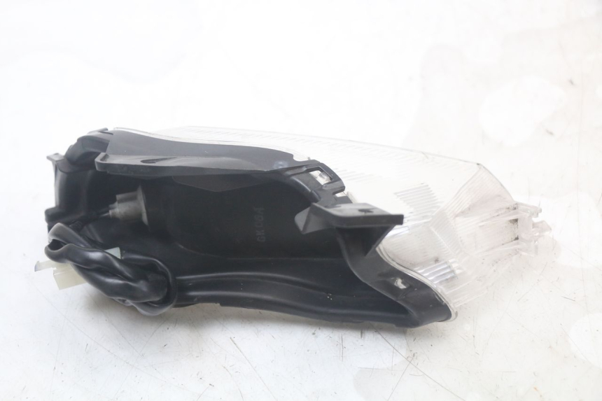 photo de CLIGNOTANT AVANT GAUCHE YAMAHA XMAX X-MAX ABS 125 (2017 - 2020)