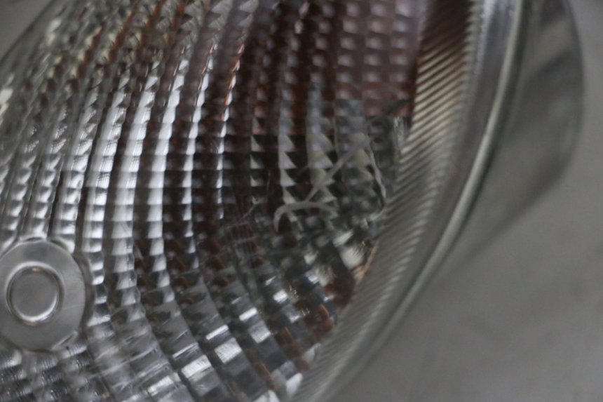 photo de CLIGNOTANT AVANT GAUCHE YAMAHA YP MAJESTY 125 (2002 - 2006) - Détail de la pièce